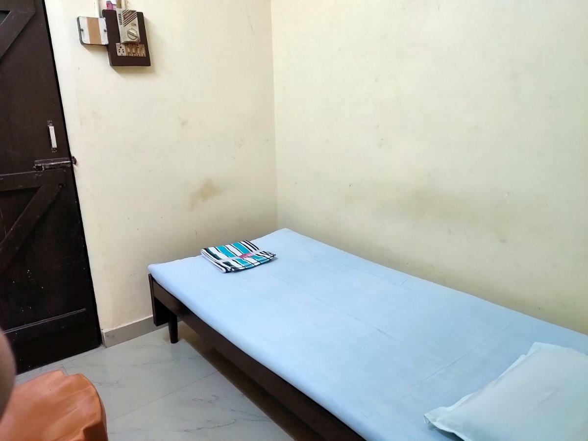 غاواهاتي Chandrupal Lodging المظهر الخارجي الصورة