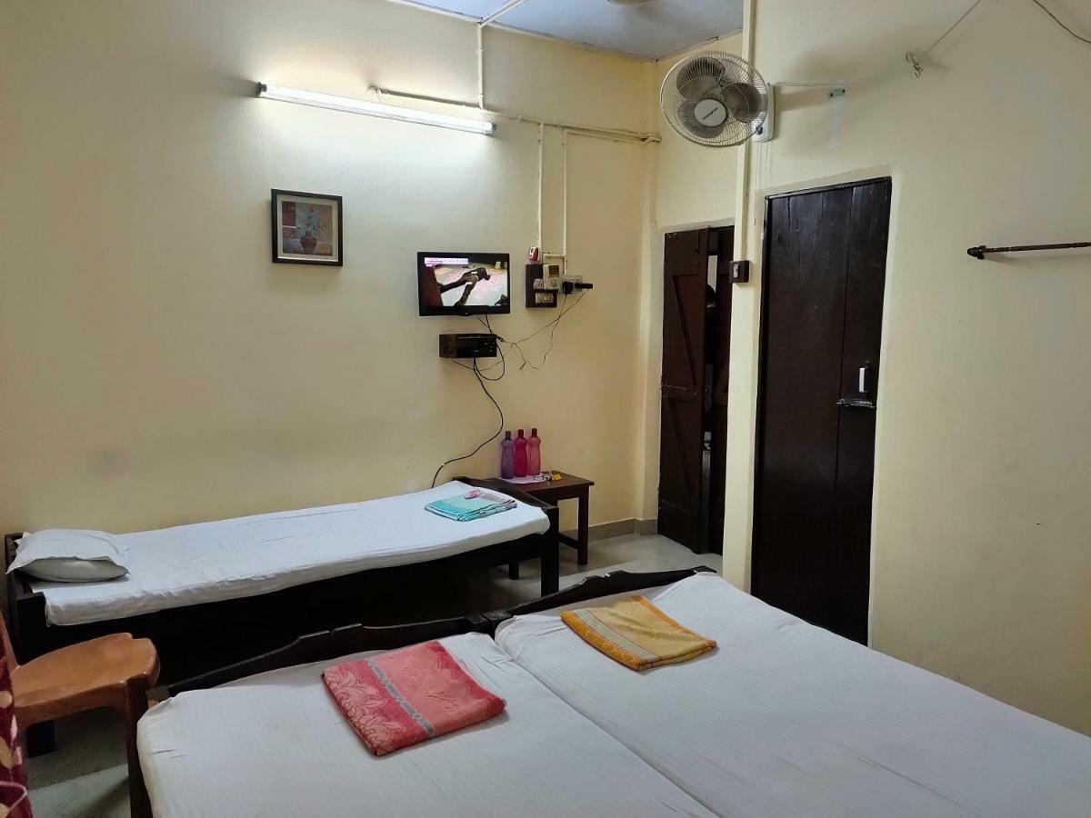 غاواهاتي Chandrupal Lodging المظهر الخارجي الصورة
